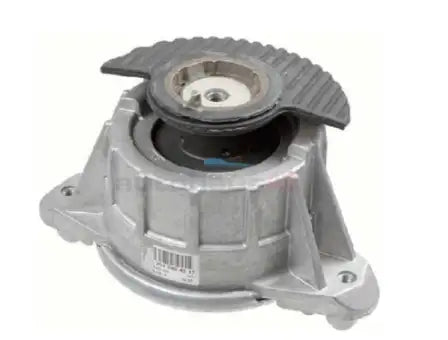 W204 C CLASS ENGINE MOUNTING - GERMAN QUALITY